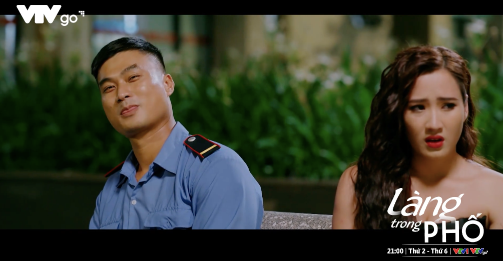 Làng trong phố – Tập 13: Buồn tủi vì cô đơn, Nhung muốn dựa vào vai Hiếu Làng trong phố – Tập 13: Buồn tủi vì cô đơn, Nhung muốn dựa vào vai Hiếu