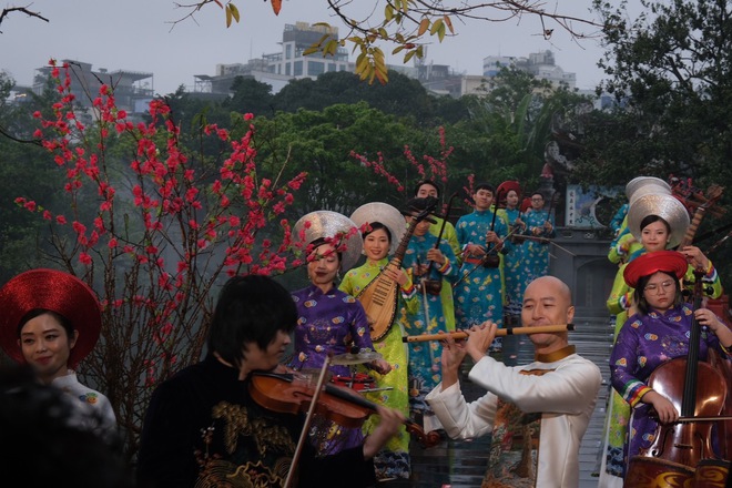 Nhà báo Kiều Trinh: “Chiều cuối năm - Khát vọng” sẽ truyền cảm hứng cho một năm Rồng rực rỡ