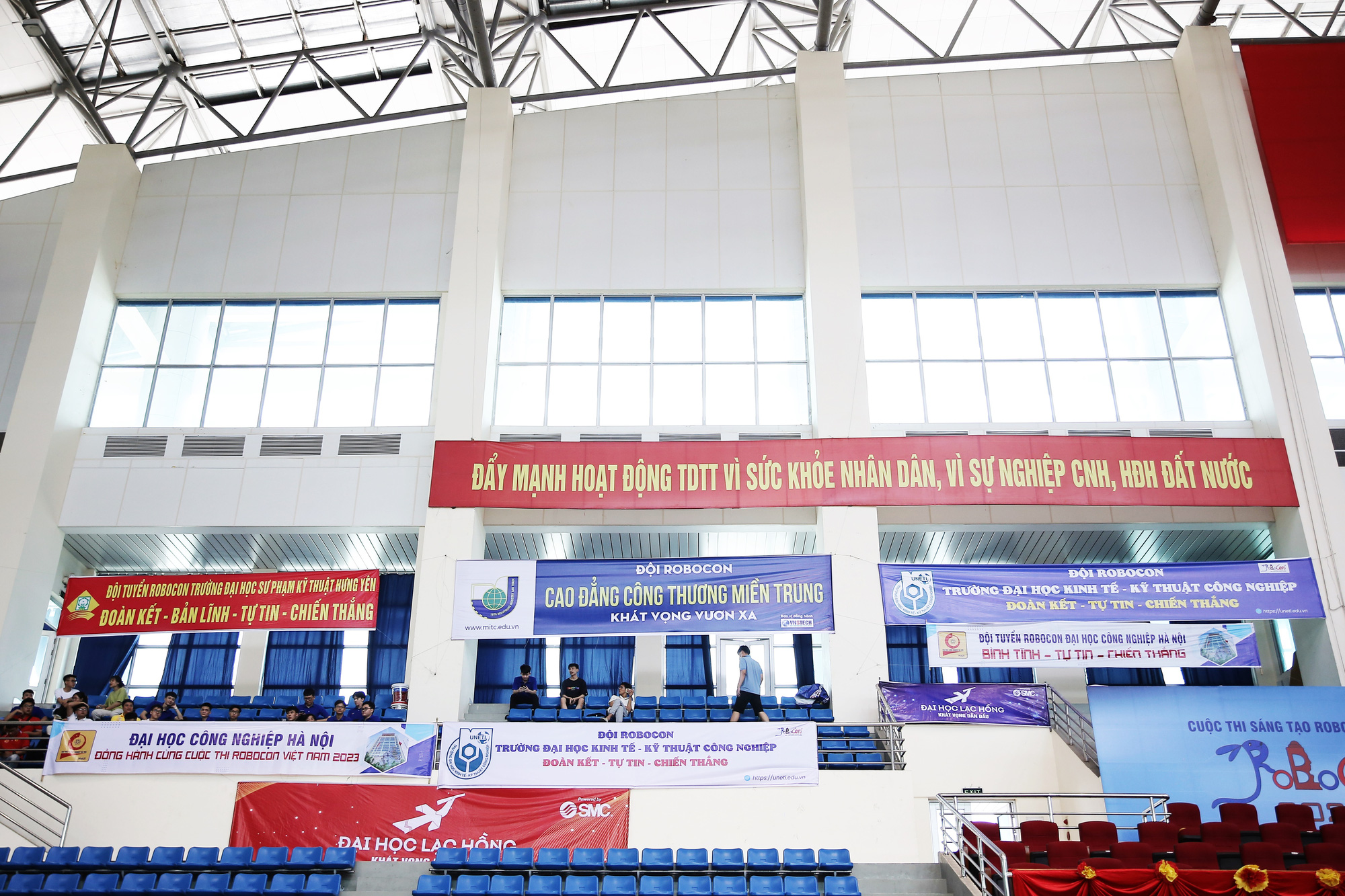 Robocon Việt Nam 2023: Sôi động không khí buổi thử sân tại vòng chung kết