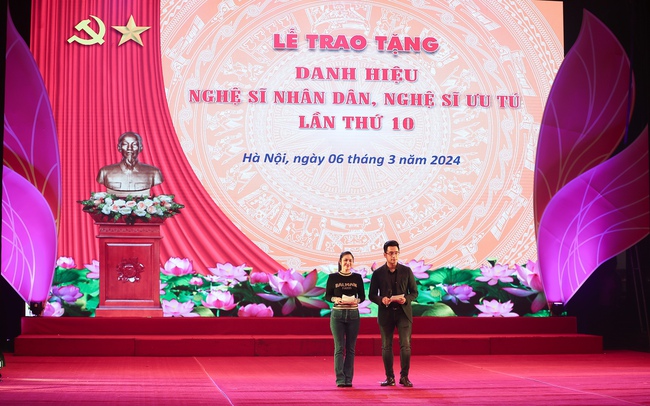 THTT Lễ trao tặng danh hiệu NSND, NSƯT lần thứ 10 (8h ngày 6/3, VTV1)