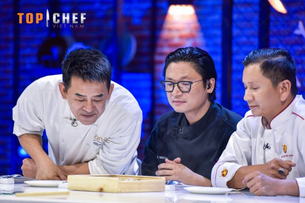 Top Chef Việt Nam – Tập 1: 3 món ăn đường phố được Giám khảo 1 sao Michelin chọn