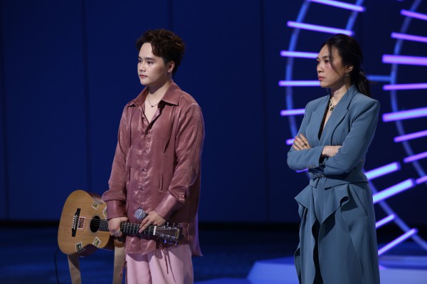 Vietnam Idol: Mỹ Tâm "khó chịu" với thí sinh, tấm vé vàng cuối cùng lộ diện