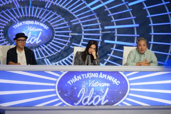 Vietnam Idol: Mỹ Tâm rời khỏi ghế giám khảo, ra quyết định bất ngờ