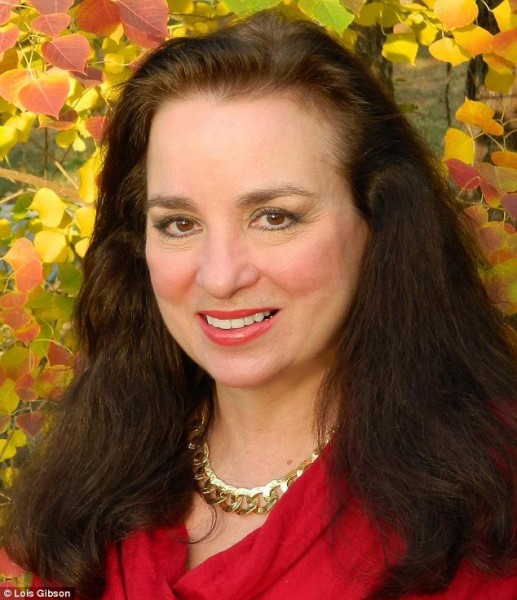 Bị cưỡng bức ở tuổi 21, ngôi sao trẻ chiến đấu với nỗi ám ảnh và trở thành nữ họa sĩ vẽ tội phạm giúp cảnh sát phá giải hơn 1.000 vụ án Bị cưỡng bức ở tuổi 21, ngôi sao trẻ chiến đấu với nỗi ám ảnh và trở thành nữ họa sĩ vẽ tội phạm giúp cảnh sát phá giải hơn 1.000 vụ án