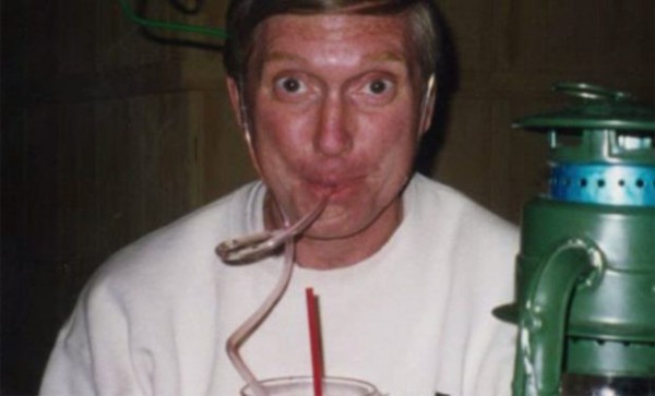 Ký ức kinh hoàng: Sau khi cưới người phụ nữ mới phát hiện chồng đã sát hại 2 bà vợ trước và mình là mục tiêu tiếp theo Ký ức kinh hoàng: Sau khi cưới người phụ nữ mới phát hiện chồng đã sát hại 2 bà vợ trước và mình là mục tiêu tiếp theo