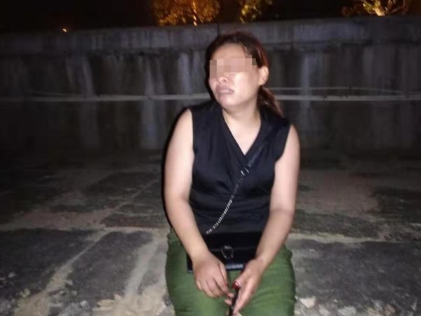 Nhận tin báo người phụ nữ bị bắt cóc kèm đoạn clip tống tiền, cảnh sát vào cuộc điều tra phát hiện sự thật không ai ngờ tới Nhận tin báo người phụ nữ bị bắt cóc kèm đoạn clip tống tiền, cảnh sát vào cuộc điều tra phát hiện sự thật không ai ngờ tới