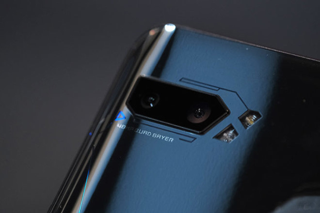 Asus công bố ROG Phone II chuyên dành cho game thủ