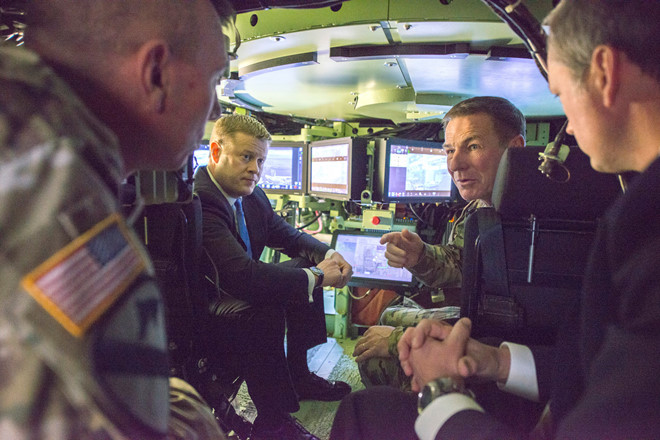 Quân đội Mỹ thử nghiệm robot chiến đấu vào năm sau Quân đội Mỹ thử nghiệm robot chiến đấu vào năm sau