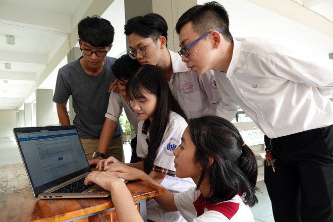 Nhiều trường đại học dự báo điểm xét tuyển