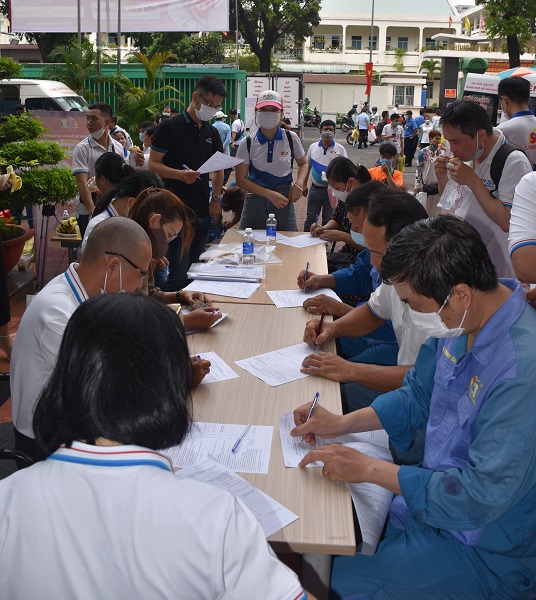 suc-lan-toa-cua-ngay-hoi-hien-mau-nhan-dao-sctv-nam-2023