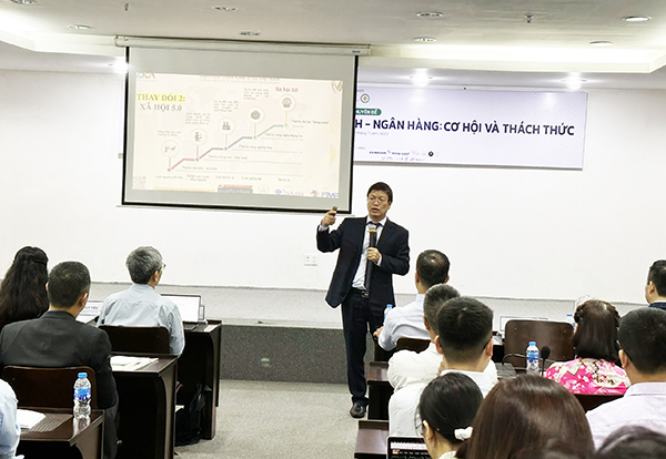 chuyen-doi-so-trong-linh-vuc-tai-chinh-ngan-hang-co-hoi-va-thach-thuc
