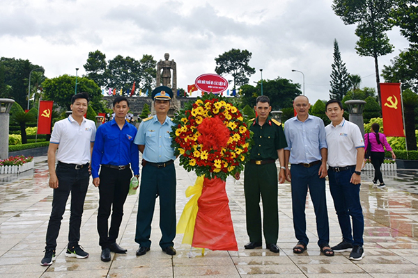 hoi-ccbvn-sctv-tri-an-cac-anh-hung-liet-sy-nhan-ngay-27-7