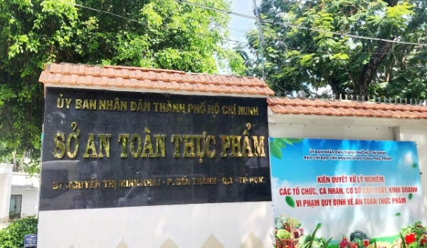 so-duy-nhat-cua-tphcm-chi-co-1-pho-giam-doc