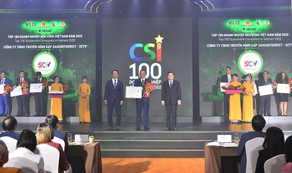 sctv-duoc-vinh-danh-top-100-nghiep-ben-vung-tai-viet-nam-nam-2022