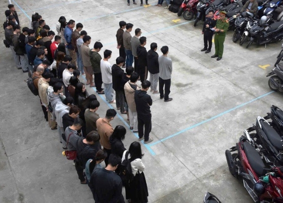 triet-pha-duong-day-lap-trinh-van-hanh-website-co-bac-nup-bong-cong-ty-cong-nghe