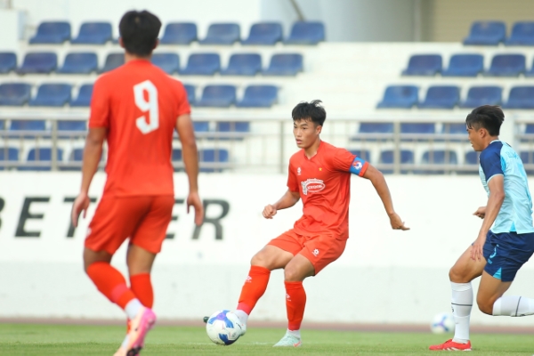 u23-viet-nam-thang-tung-bung-dai-loan-viet-kieu-viktor-le-lap-cong