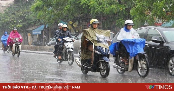 Cảnh báo tai nạn giao thông do áo mưa quấn vào bánh xe máy Cảnh báo tai nạn giao thông do áo mưa quấn vào bánh xe máy