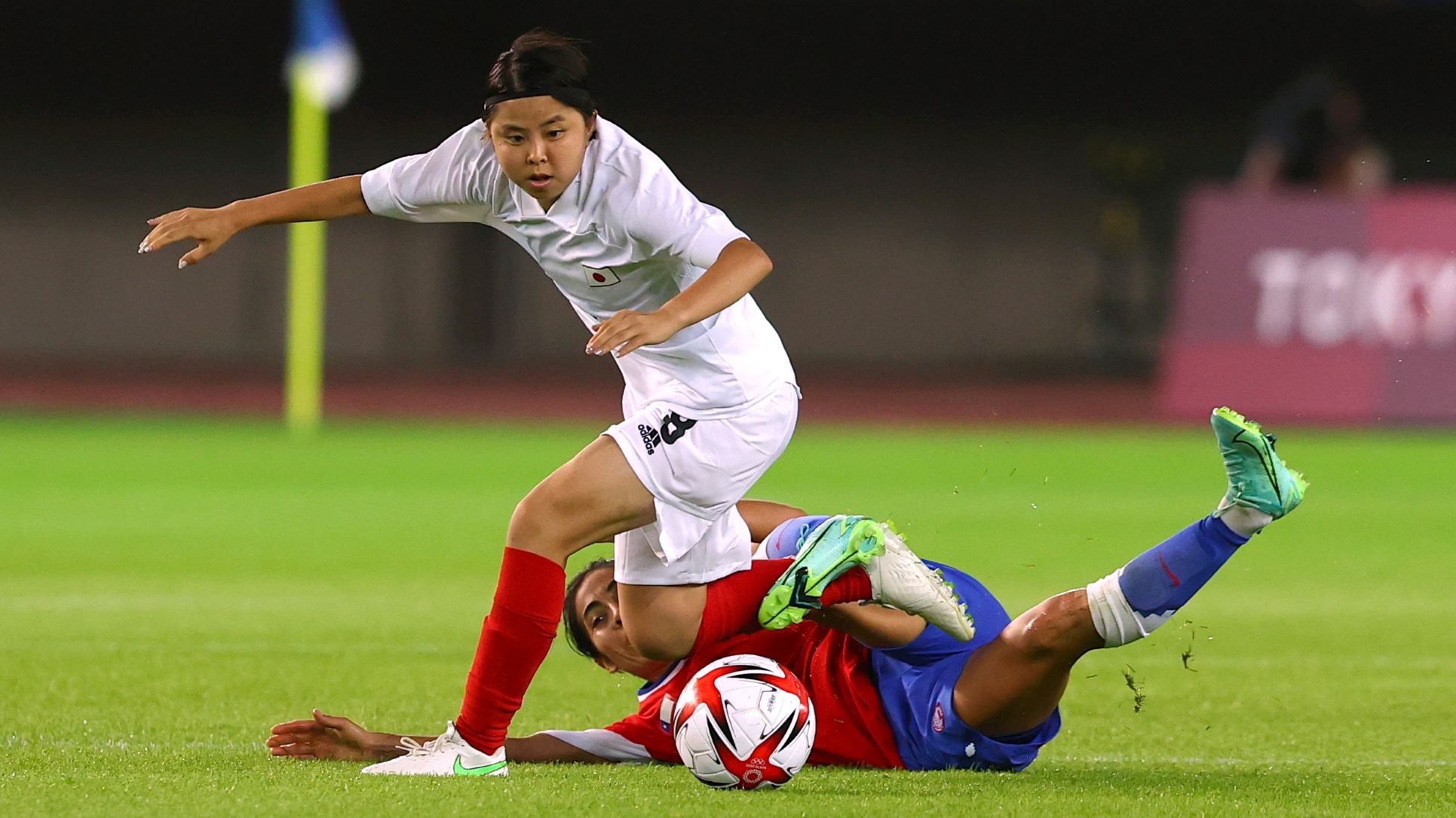 Lịch thi đấu tứ kết bóng đá nữ Olympic Tokyo hôm nay 30.7: Chủ nhà Nhật Bản đụng hàng 'khủng'